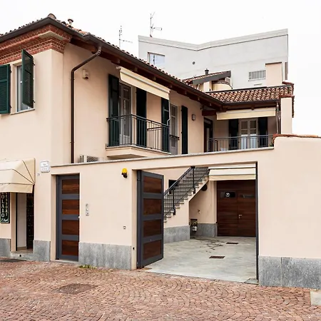 Adagio Home, Center Dom wakacyjny Alba (Piedmont)
